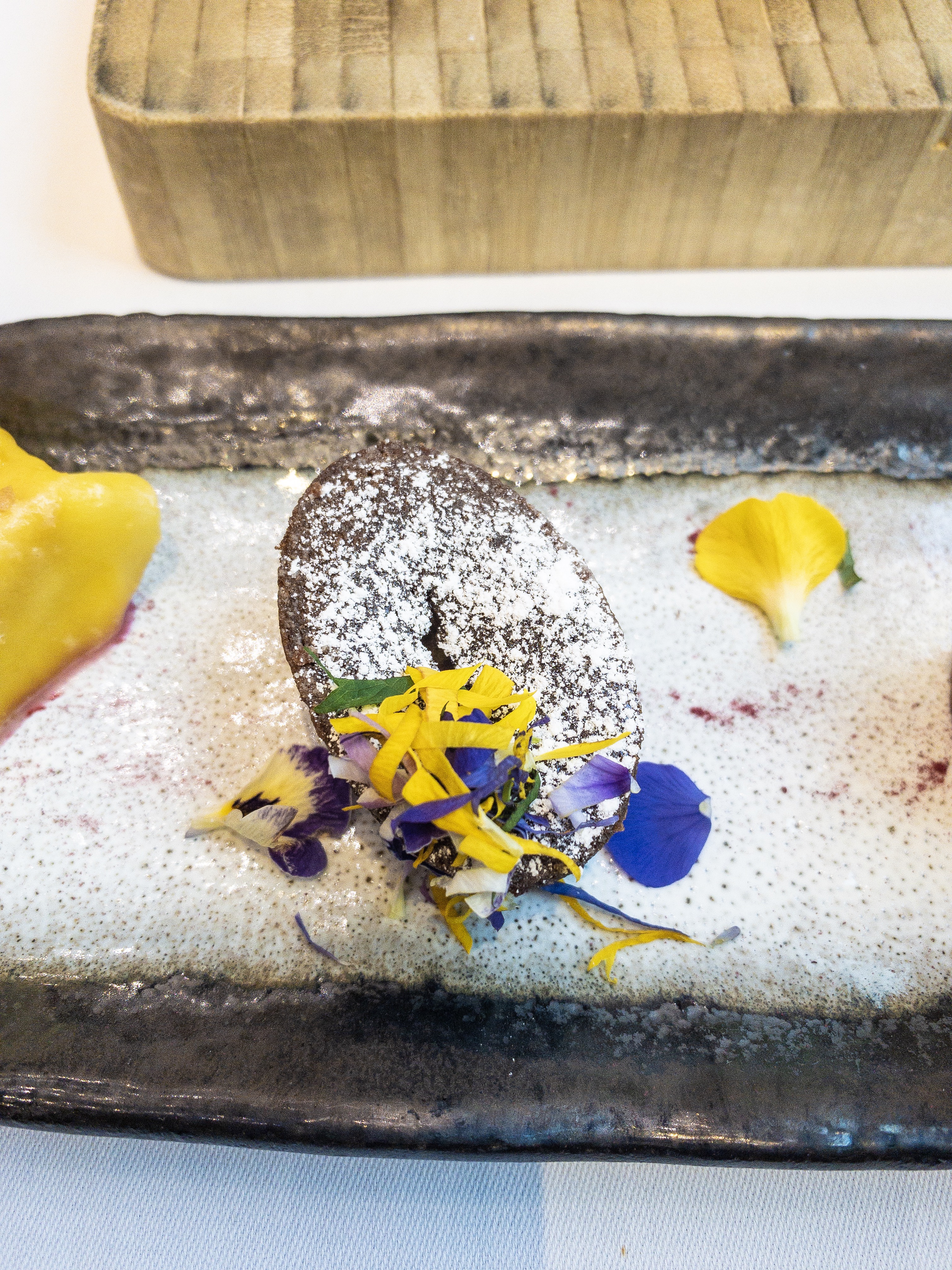 Como the Halkin Afternoon tea